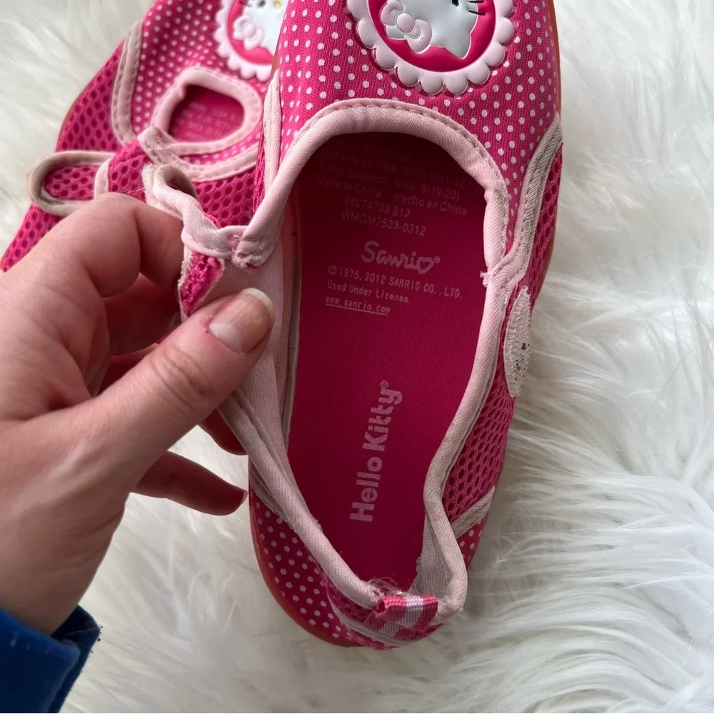 Hello Kitty Pink and White Polka Dot Velcro Girl’s Water Shoes